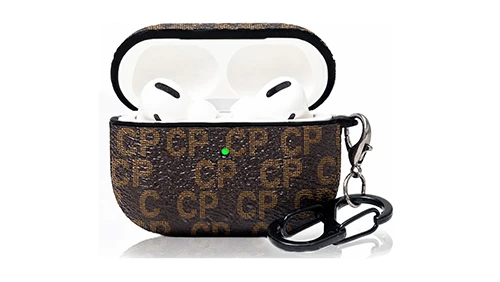 Custom Leather Earphone Cases 31 500x282 9